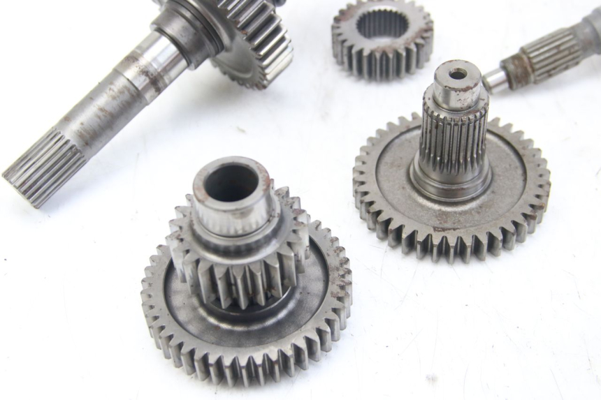 photo de PIGNON TRANSMISSION SUZUKI BURGMAN 650 (2002 - 2004) - Points de fixation