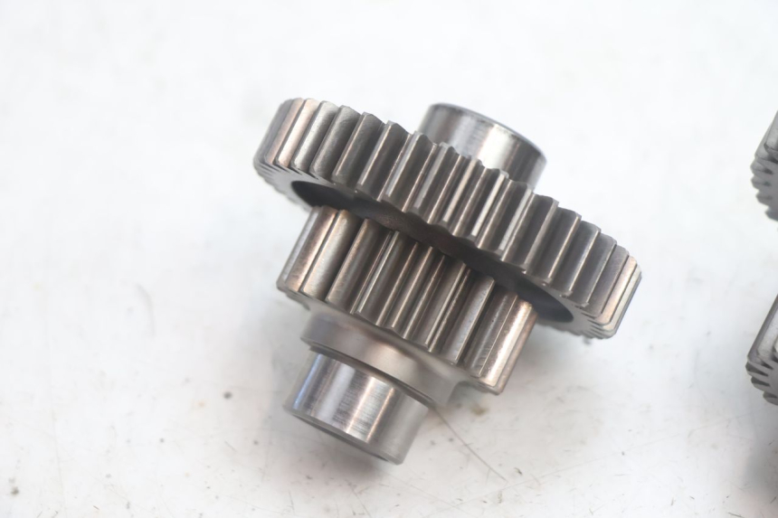 photo de PIGNON TRANSMISSION SUZUKI BURGMAN EXECUTIVE ABS 650 (2006 - 2012) - Détail de la pièce