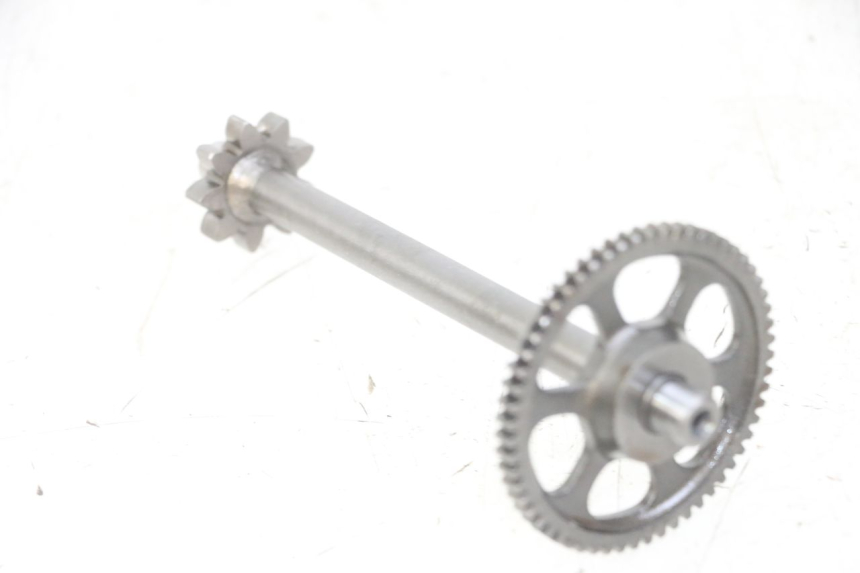 photo de PIGNON TRANSMISSION HONDA CB R 1000 (2018 - 2023) - Gros plan technique