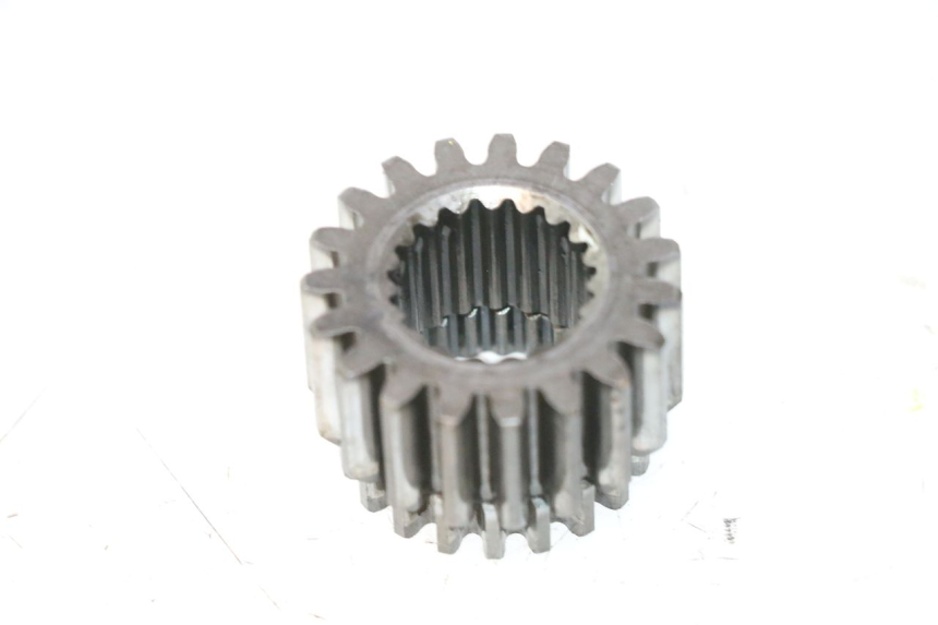 photo de PIGNON TRANSMISSION HONDA CB TWO FIFTY 250 (1991 - 2002) - Zoom état d’usage
