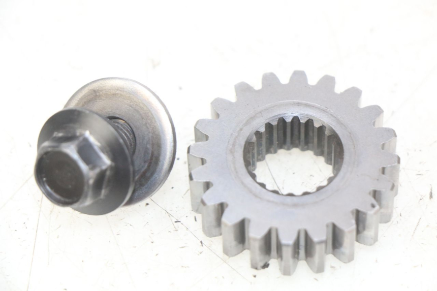 photo de PIGNON TRANSMISSION HONDA CR 125 (1995 - 1997) - Vue principale