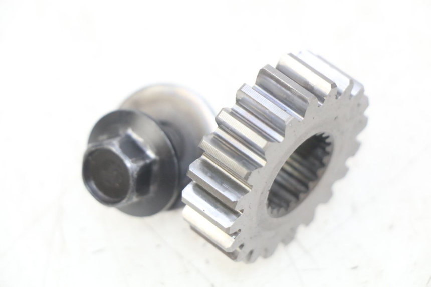 photo de PIGNON TRANSMISSION HONDA CR 125 (1995 - 1997) - Zoom état d’usage
