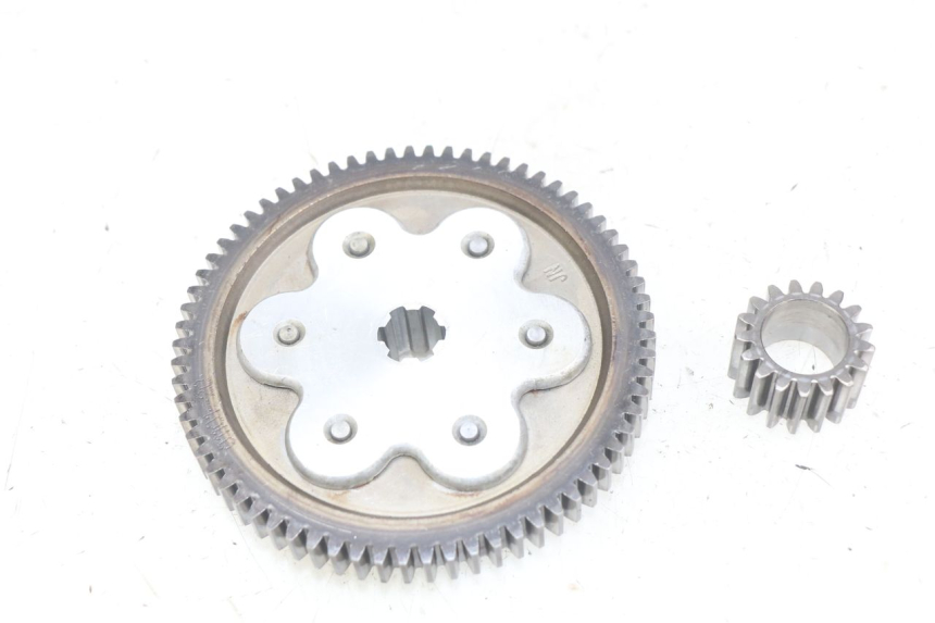 photo de PIGNON TRANSMISSION APOLLO DIRT BIKE 125 (2010 - 2018) - Gros plan technique