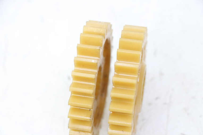 photo de PIGNON TRANSMISSION APRILIA ETX 125 (1998 - 2002) - Zoom état d’usage