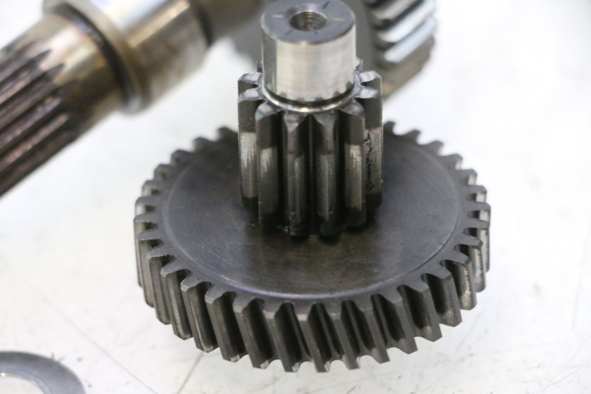 photo de PIGNON TRANSMISSION PEUGEOT LUDIX 50 (2005 - 2007) - Vue d’ensemble