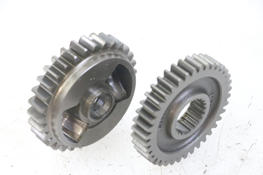 photo de PIGNON TRANSMISSION HONDA NTV DEAUVILLE ABS 700 (2007 - 2016) - Détail de la pièce