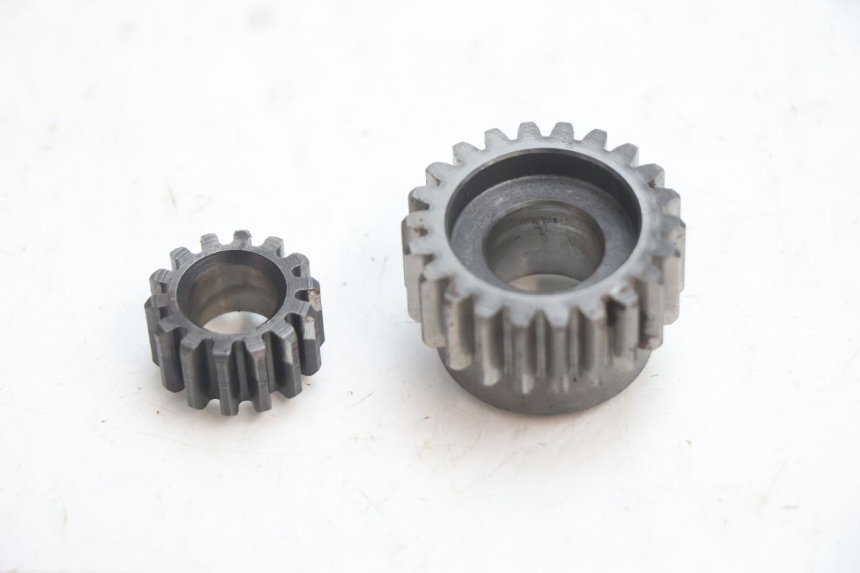photo de PIGNON TRANSMISSION DERBI SENDA 50 (2003 - 2005) - Zoom état d’usage