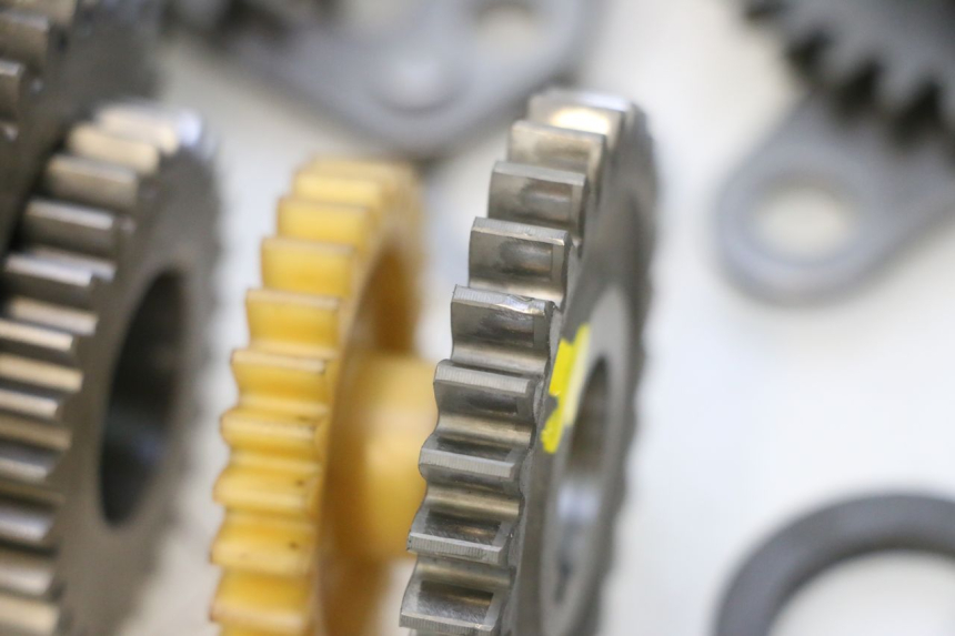 photo de PIGNON TRANSMISSION CAN-AM SPYDER RS 1000 (2008 - 2012) - Gros plan technique