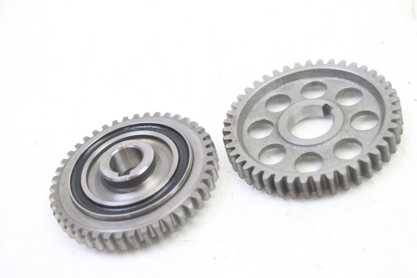 photo de PIGNON TRANSMISSION YAMAHA TDR DELTABOX 125 (1997 - 2003) - Autre angle de vue