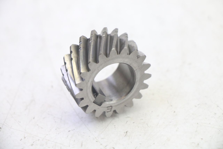 photo de PIGNON TRANSMISSION YAMAHA TTR 125 (2000 - 2020) - Autre angle de vue