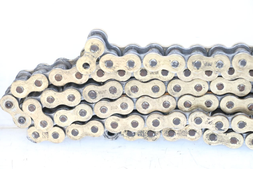 photo de PIGNON YAMAHA FZ1 FAZER 1000 (2007 - 2009) - Points de fixation