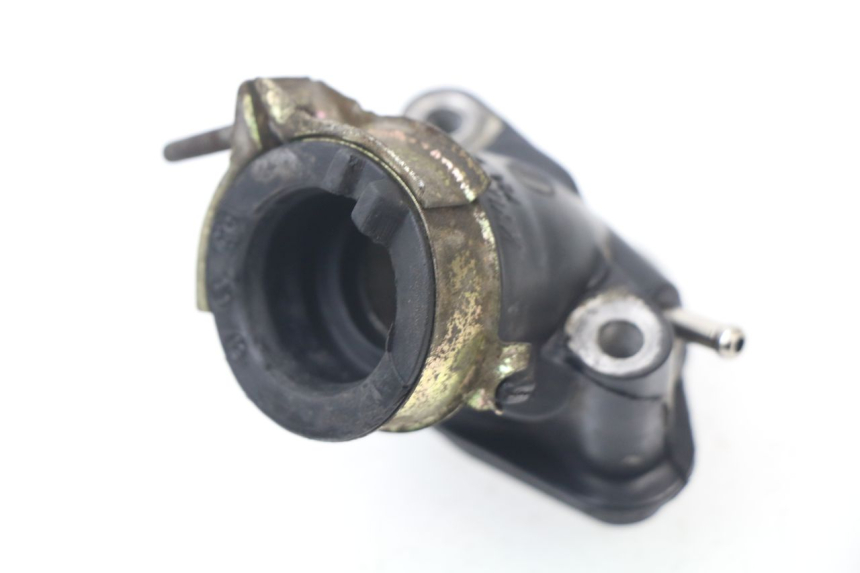 photo de PIPE D'ADMISSION KYMCO AGILITY 4T 50 (2005 - 2018) - Vue principale