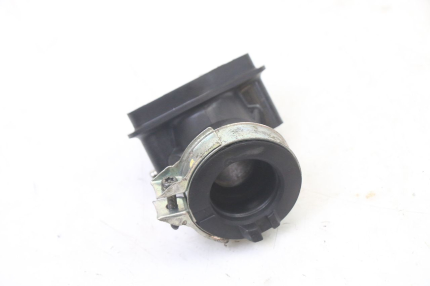 photo de PIPE D'ADMISSION KYMCO AGILITY 4T 50 (2018 - 2022) - Autre angle de vue