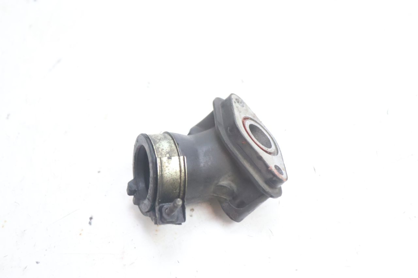 photo de PIPE D'ADMISSION KYMCO AGILITY 4T 50 (2018 - 2022) - Zoom état d’usage