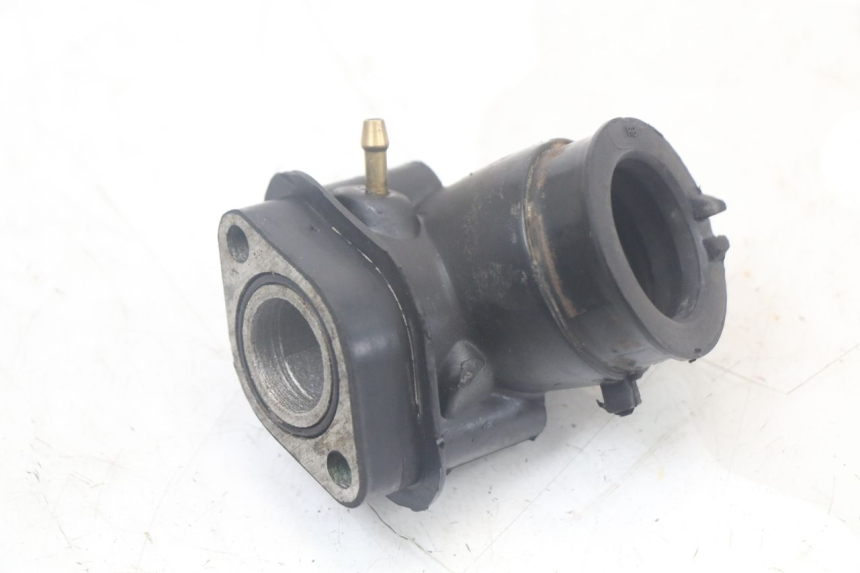 photo de PIPE D'ADMISSION JONWAY AZTRAL 125 (2008 - 2017) - Zoom état d’usage