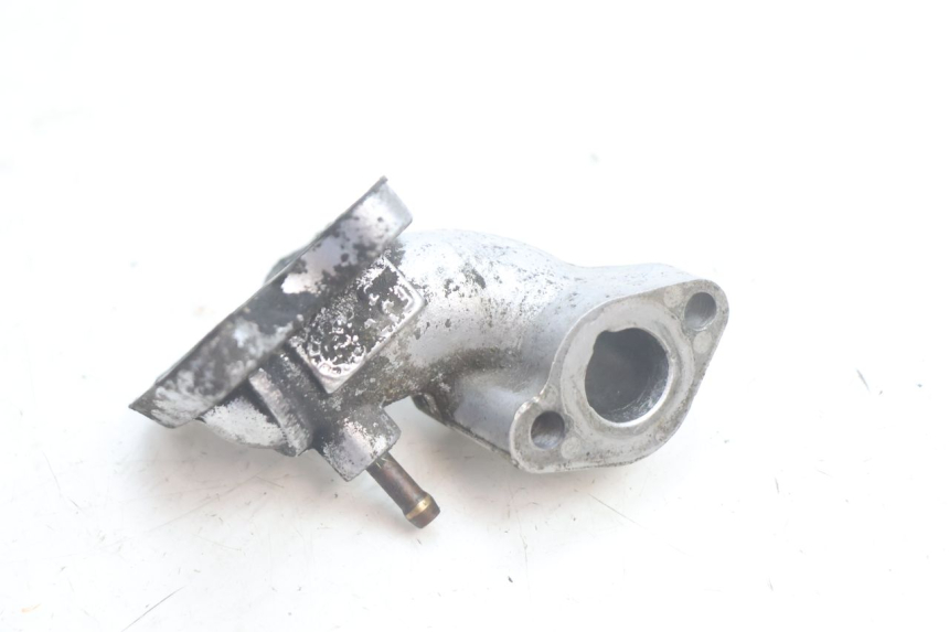 photo de PIPE D'ADMISSION PEUGEOT BUXY 50 (1993 - 1998) - Zoom état d’usage