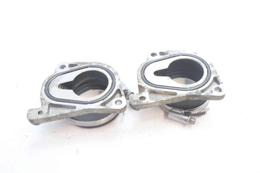 photo de PIPE ADMISSION BMW C SPORT 650 (2015 - 2021) - Autre angle de vue