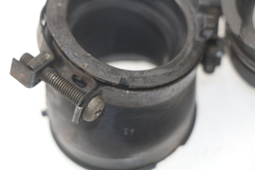 photo de PIPE D'ADMISSION HONDA CBF 500 (2004 - 2007) - Détail de la pièce