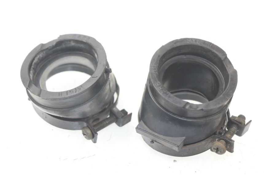 photo de PIPE D'ADMISSION HONDA CBF 500 (2004 - 2007) - État de surface