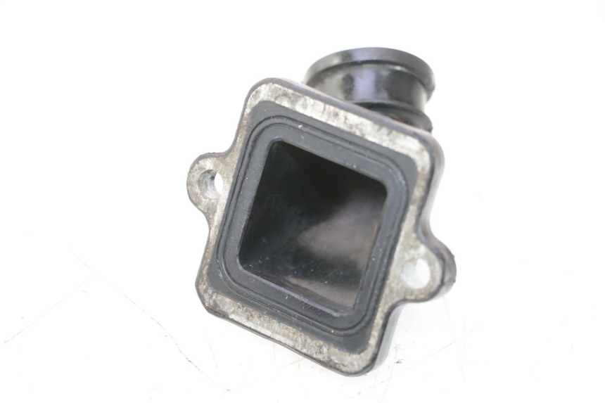 photo de PIPE ADMISSION PEUGEOT CITYSTAR 2T 50 (2018 - 2021) - Zoom état d’usage