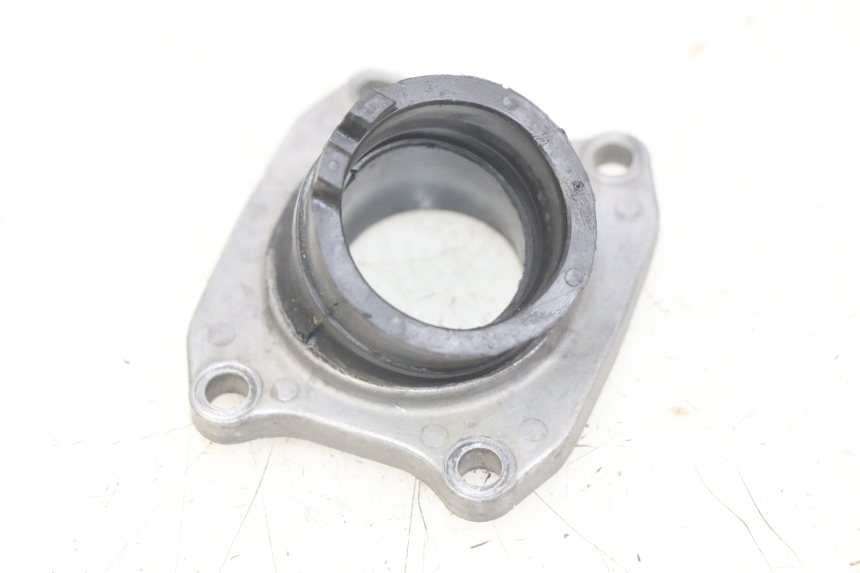 photo de PIPE D'ADMISSION HONDA CR 80 (2001 - 2003) - Détail de la pièce