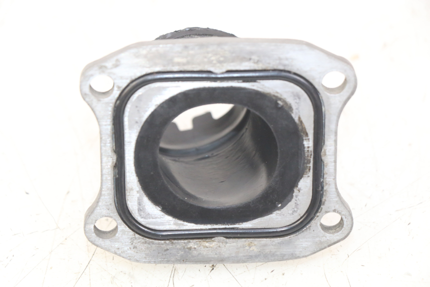 photo de PIPE D'ADMISSION HONDA CR 80 (2001 - 2003) - Autre angle de vue