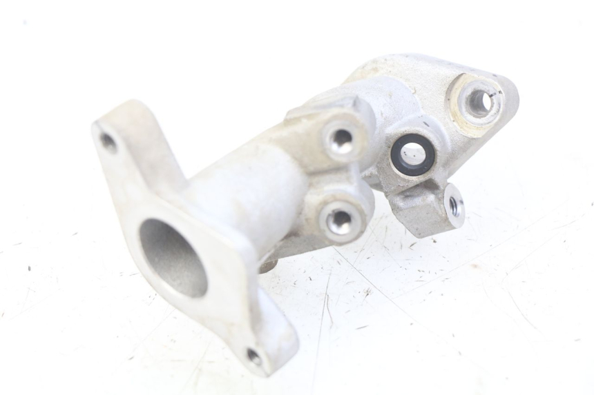 photo de PIPE D'ADMISSION HONDA CRF CR-F 125 (2022 - 2023) - Autre angle de vue