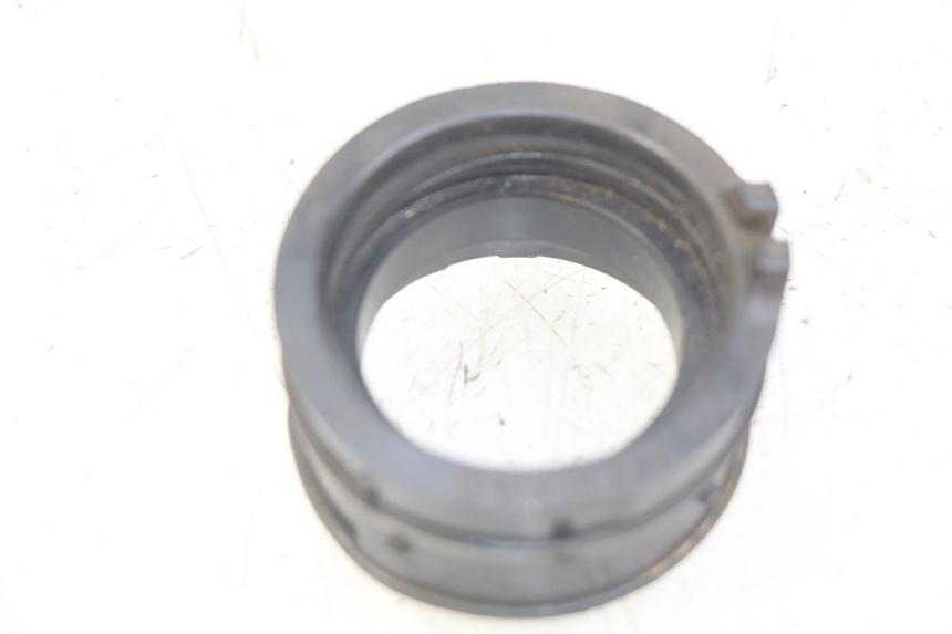 photo de PIPE D'ADMISSION HONDA CRF CR-F RX 450 (2017 - 2021) - Autre angle de vue