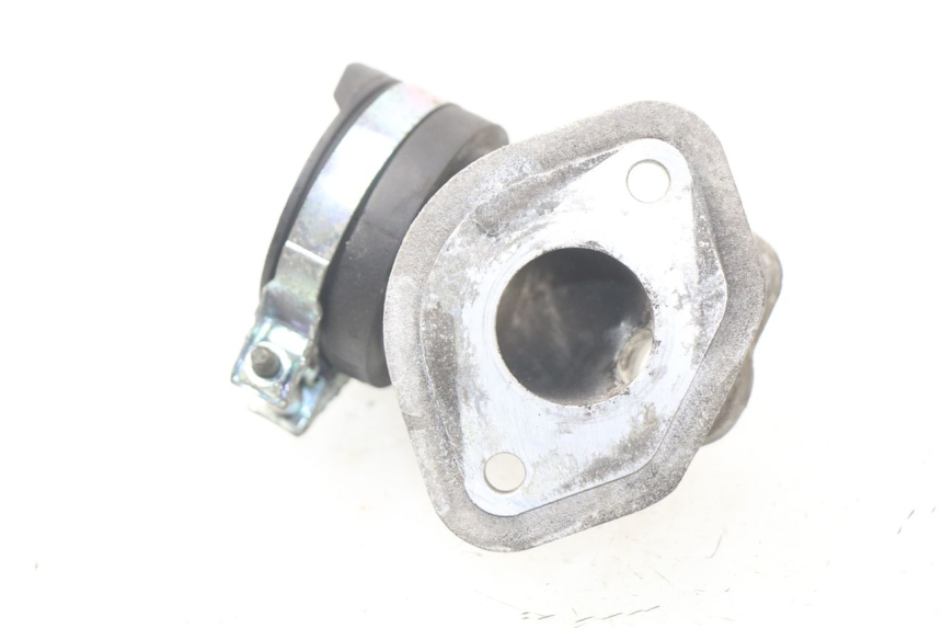 photo de PIPE D'ADMISSION YAMAHA CYGNUS X INJECTION 125 (2007 - 2013) - Détail de la pièce