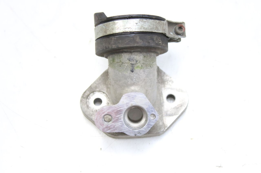 photo de PIPE D'ADMISSION YAMAHA CYGNUS X INJECTION 125 (2007 - 2013) - Détail de la pièce