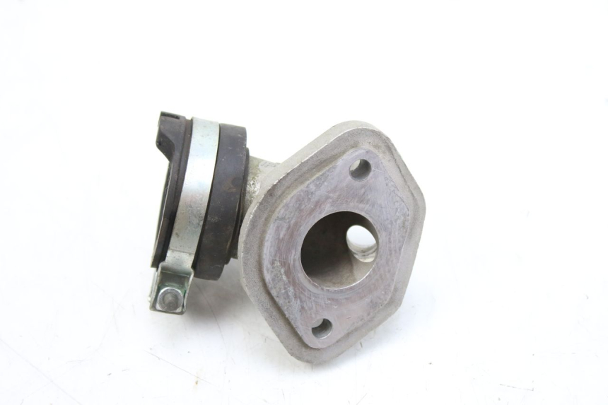 photo de PIPE D'ADMISSION YAMAHA CYGNUS X INJECTION 125 (2007 - 2013) - Zoom état d’usage