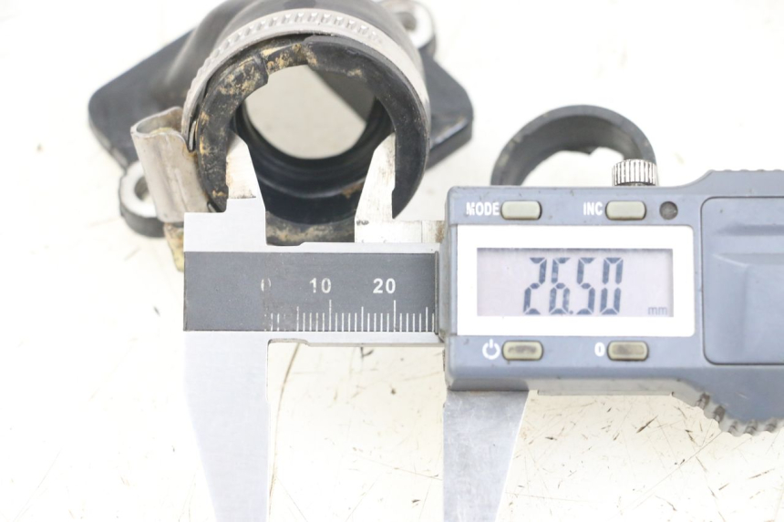 photo de PIPE ADMISSION GILERA DNA 50 (2000 - 2007) - Zoom état d’usage