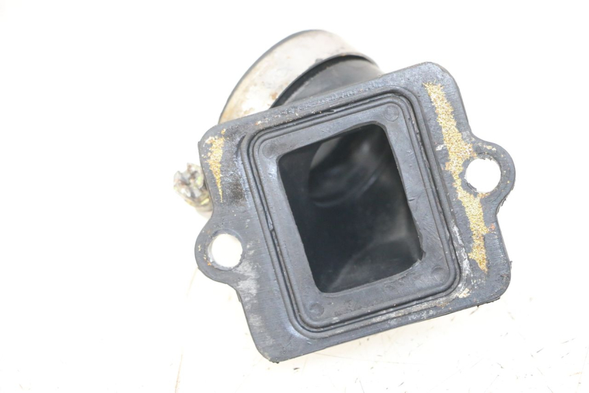 photo de PIPE ADMISSION GILERA DNA 50 (2000 - 2007) - Gros plan technique