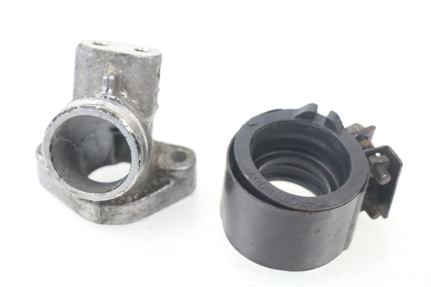 photo de PIPE D'ADMISSION HONDA FES PANTHEON 125 (2003 - 2007) - Vue principale