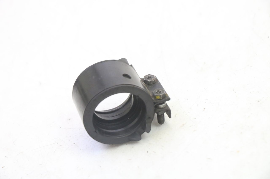 photo de PIPE D'ADMISSION HONDA FES S-WING SWING ABS 125 (2007 - 2015) - Vue principale