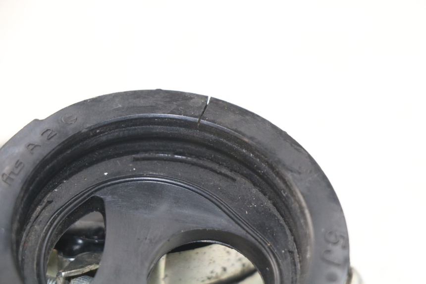 photo de PIPE D'ADMISSION YAMAHA FJR ABS 1300 (2006 - 2012) - Zoom état d’usage