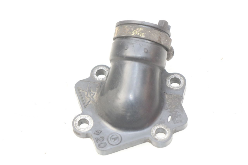 photo de PIPE D'ADMISSION MBK FLIPPER 50 (2004 - 2012) - Zoom état d’usage