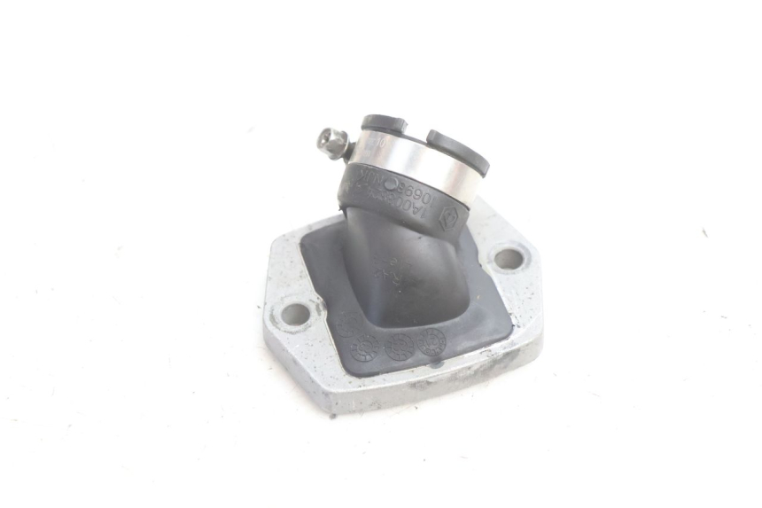 photo de PIPE D'ADMISSION PIAGGIO FLY 2T 50 (2004 - 2017) - Vue principale