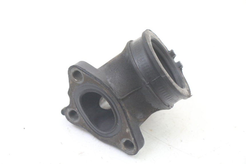 photo de PIPE ADMISSION GILERA NEXUS 300 (2008 - 2013) - Autre angle de vue