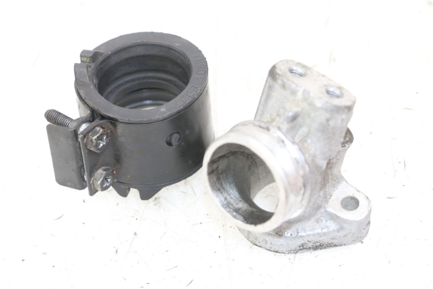 photo de PIPE D'ADMISSION HONDA FES S-WING SWING 125 (2007 - 2015) - Vue principale