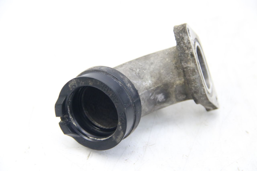 photo de PIPE D'ADMISSION YAMAHA HW XENTER 125 (2011 - 2017) - Détail de la pièce