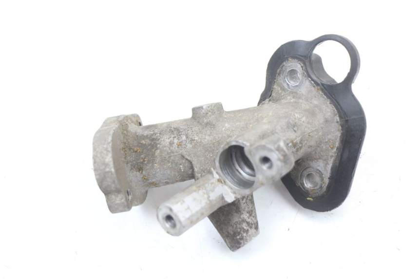 photo de PIPE D'ADMISSION PEUGEOT KISBEE 4T 50 (2018 - 2022) - Vue principale