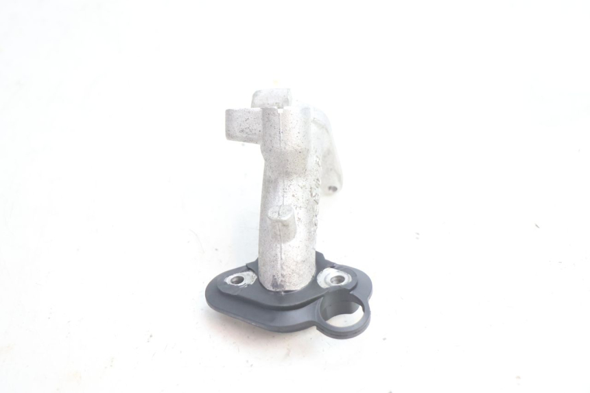 photo de PIPE D'ADMISSION PEUGEOT KISBEE 4T 50 (2018 - 2022) - Autre angle de vue