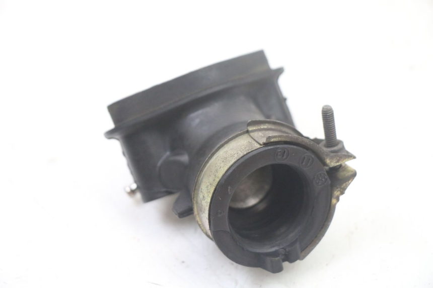 photo de PIPE D'ADMISSION KYMCO AGILITY 4T 50 (2018 - 2022) - Autre angle de vue