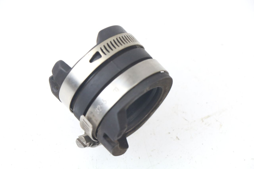 photo de PIPE ADMISSION PIAGGIO LIBERTY 4T 50 (2018 - 2021) - Zoom état d’usage