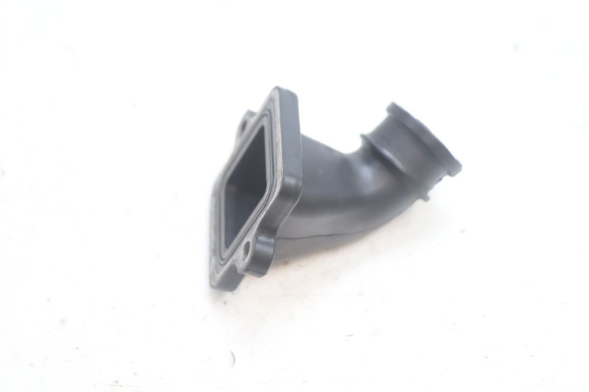 photo de PIPE D'ADMISSION PEUGEOT LUDIX 50 (2005 - 2007) - Zoom état d’usage