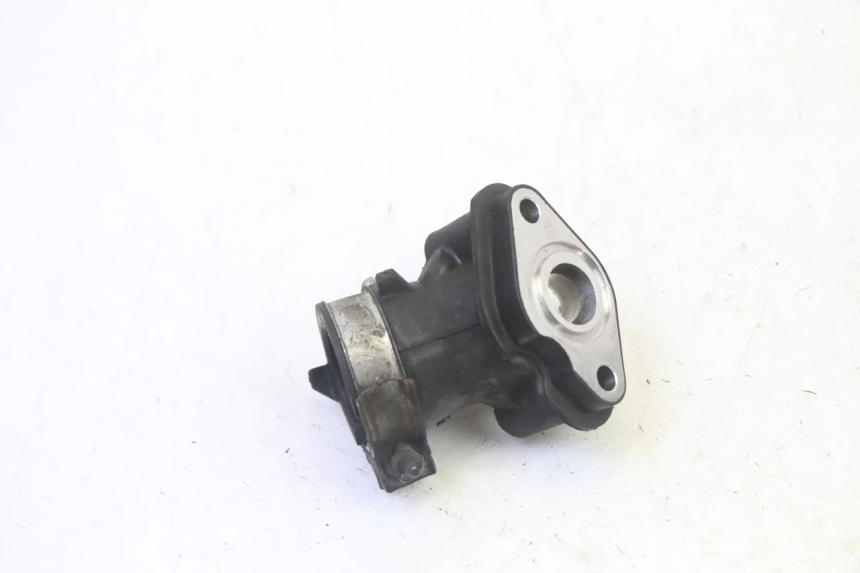 photo de PIPE ADMISSION KYMCO LIKE 4T 50 (2019 - 2025) - Zoom état d’usage