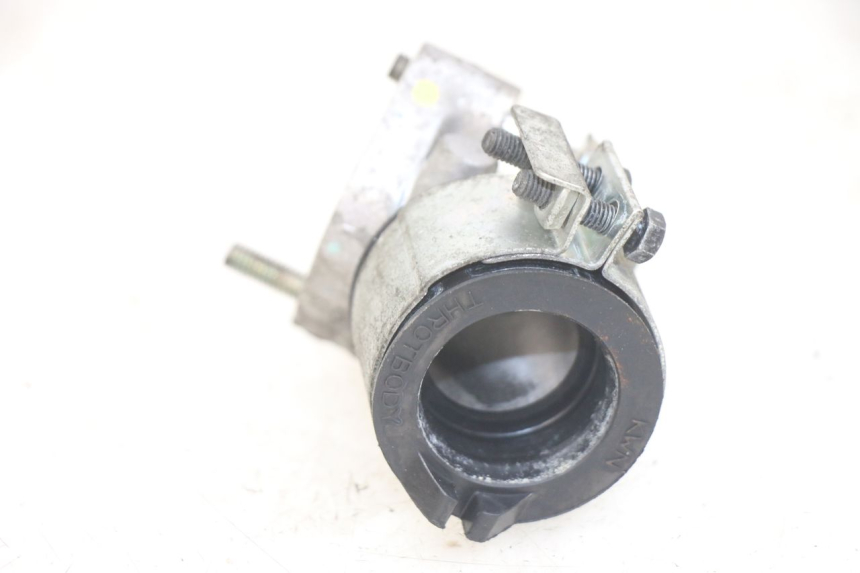 photo de PIPE D'ADMISSION HONDA PCX (JF28) 125 (2009 - 2011) - Détail de la pièce