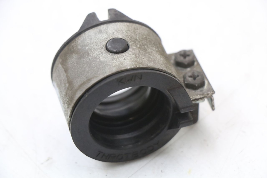 photo de PIPE D'ADMISSION HONDA PCX (JF28) 125 (2009 - 2011) - Vue principale