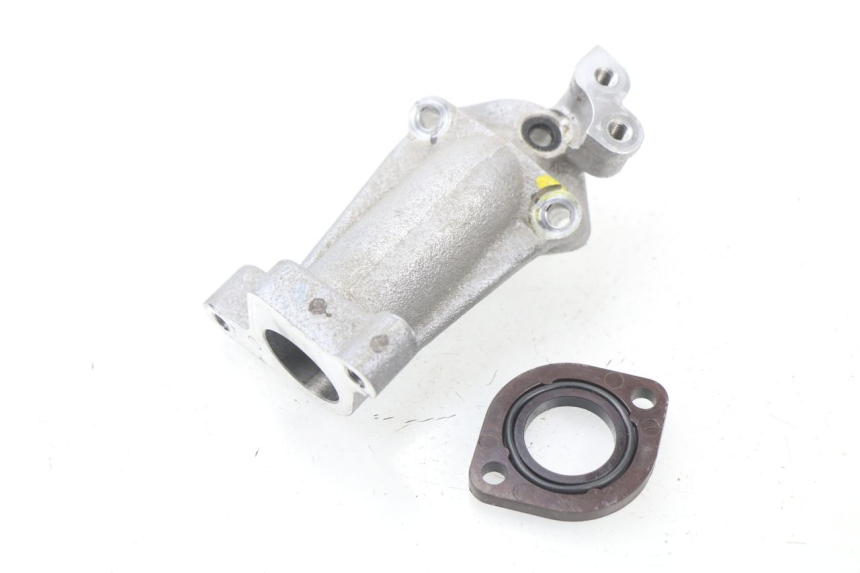 photo de PIPE ADMISSION HONDA PCX (JF57/JF64) 125 (2014 - 2018) - Détail de la pièce